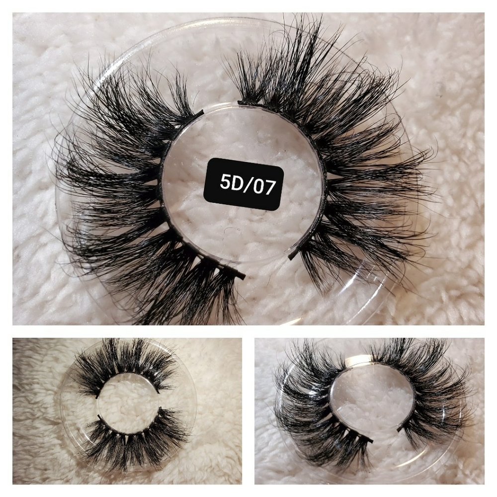 Eyelashes